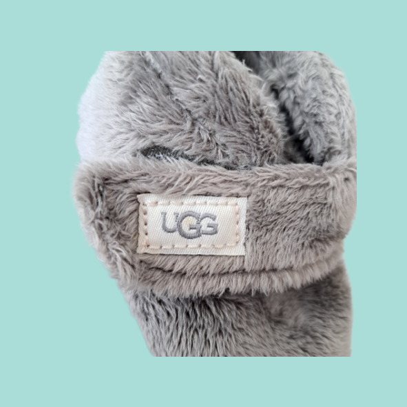 UGG Kinderschuhe (gebraucht)