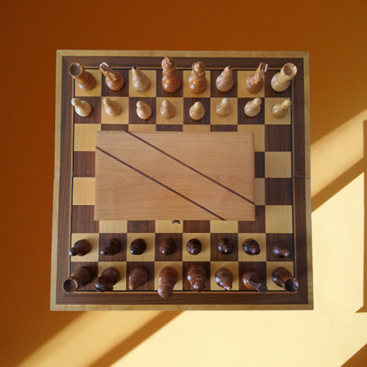 Schachspiel aus Echtholz (gebraucht)