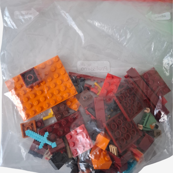 Lego Minecraft 21266 – Das Lava Duell im Nether