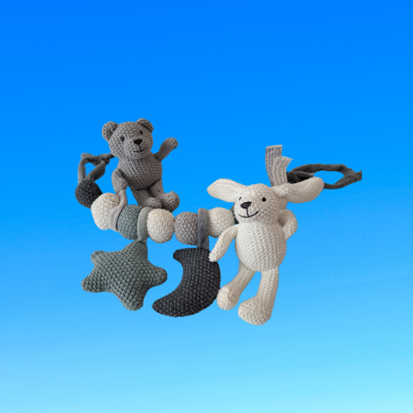 Prénatal Kinderwagenkette Buddy und Poppy aus Strick