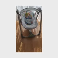 Video laden: Ingenuity Babyschaukel